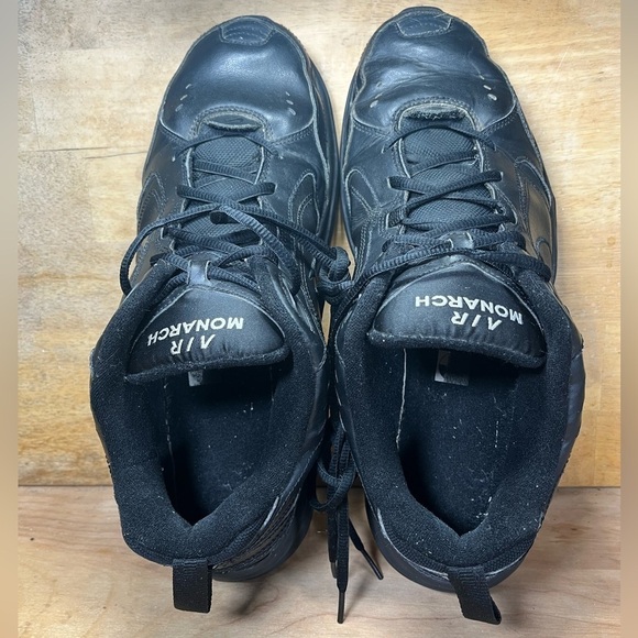 Nike Air Monarch IV 4 Mens Size 13 Shoes Sneakers Triple Black 415445-001 - Picture 6 of 8